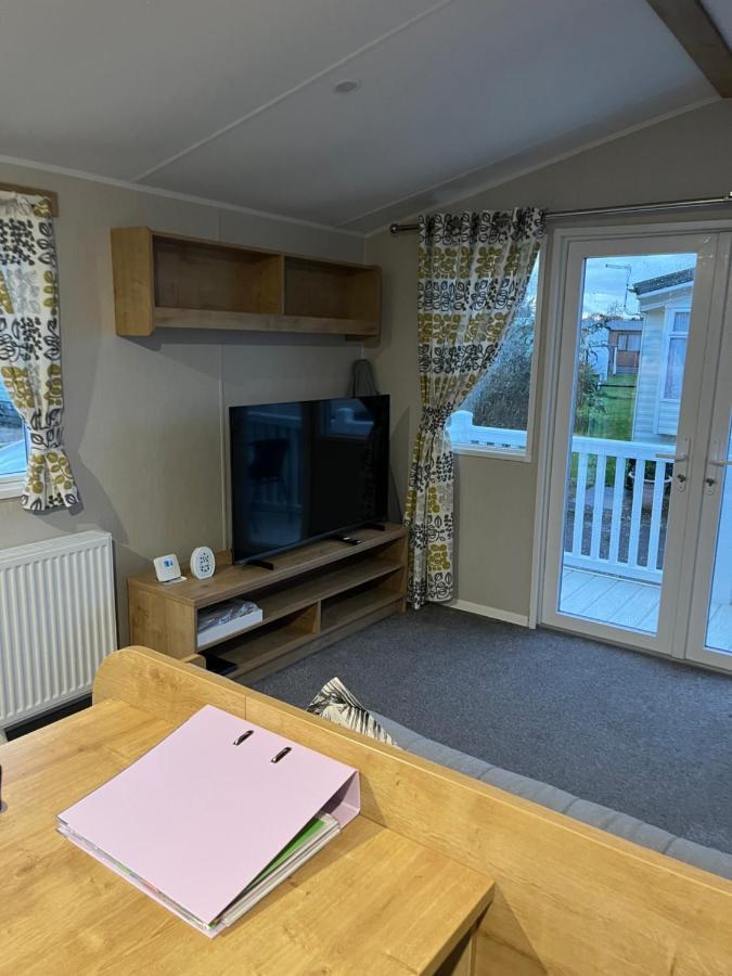 Lorraine'S Caravan Holiday Villa Morecambe Exterior foto